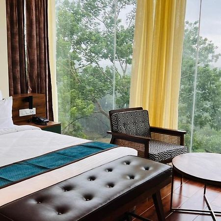 The Convoy Hotel Dibrugarh Exterior photo